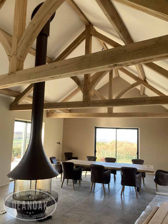 Curved Braced Kingpost Roof in Shaftsbury by Deanoak Limited
